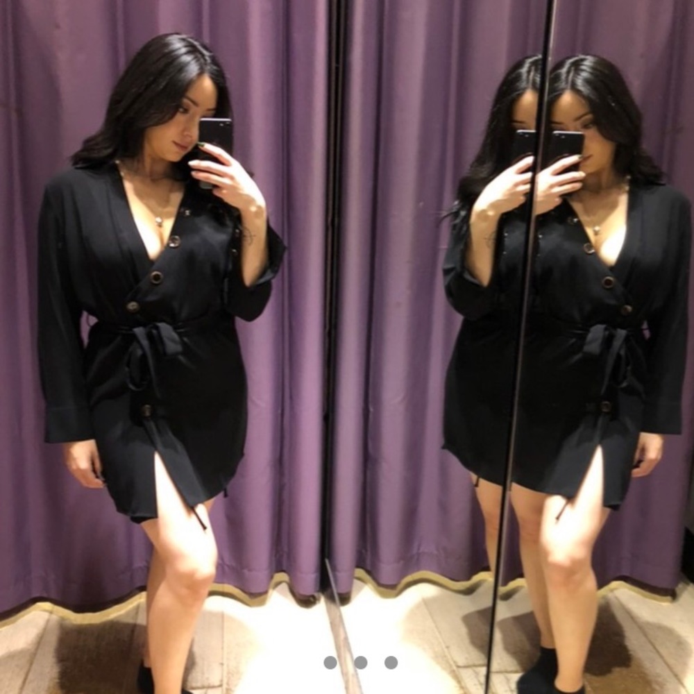 🖤 TOPSHOP little black wrap-dress 🖤
